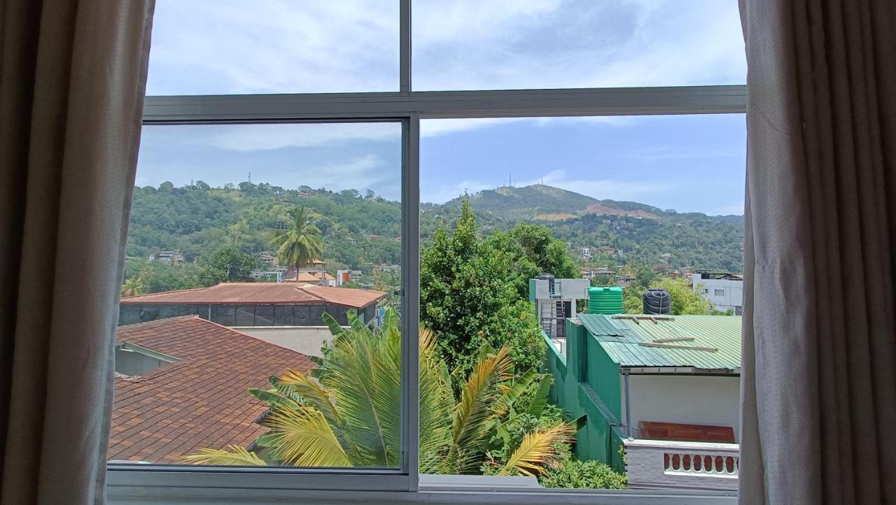 Smile Hub Kandy -Youth Hostel- Exterior foto